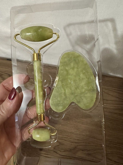 Jade Roller And Gua Sha